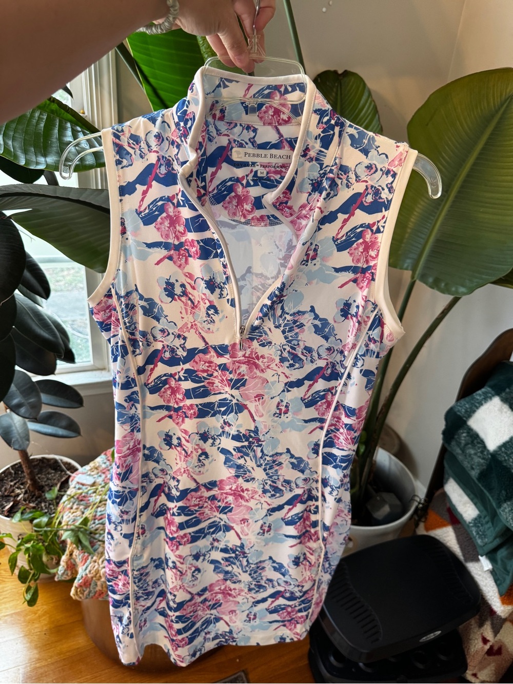Pebble Beach Women's Sleeveless Floral Zip-Front sport dress